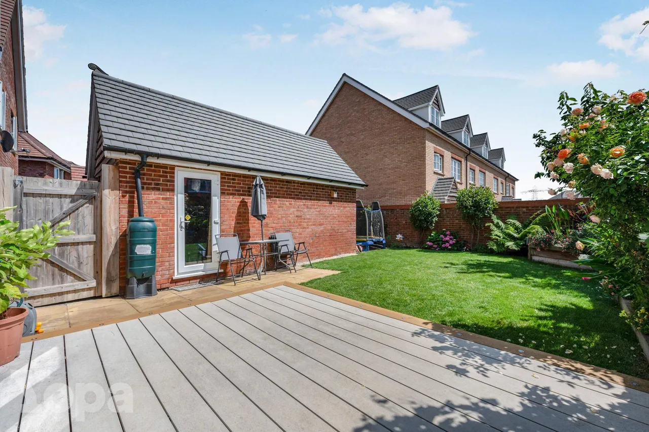 Emmeline Avenue, Swanscombe, DA10, photo 19