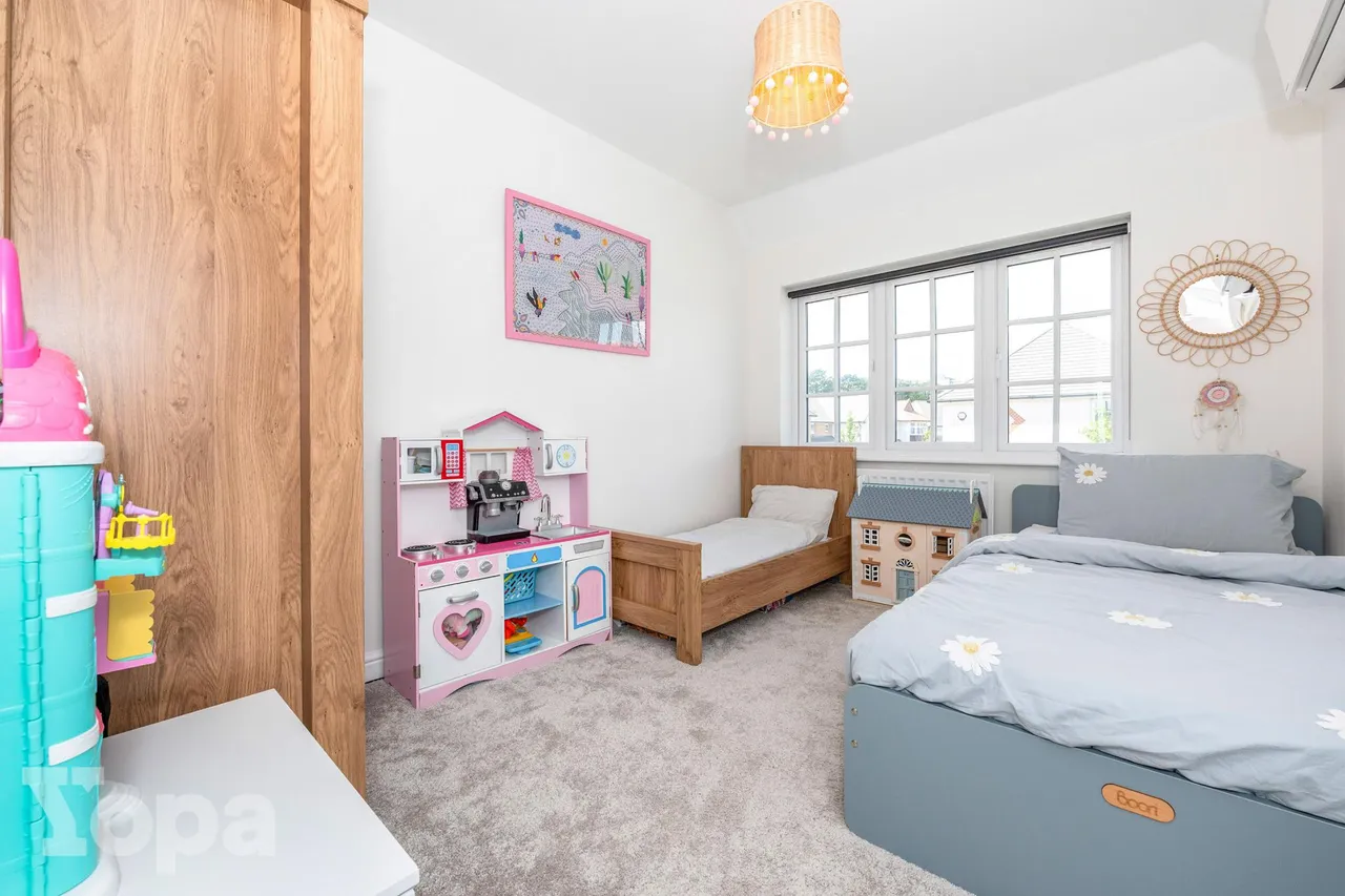 Emmeline Avenue, Swanscombe, DA10, photo 17
