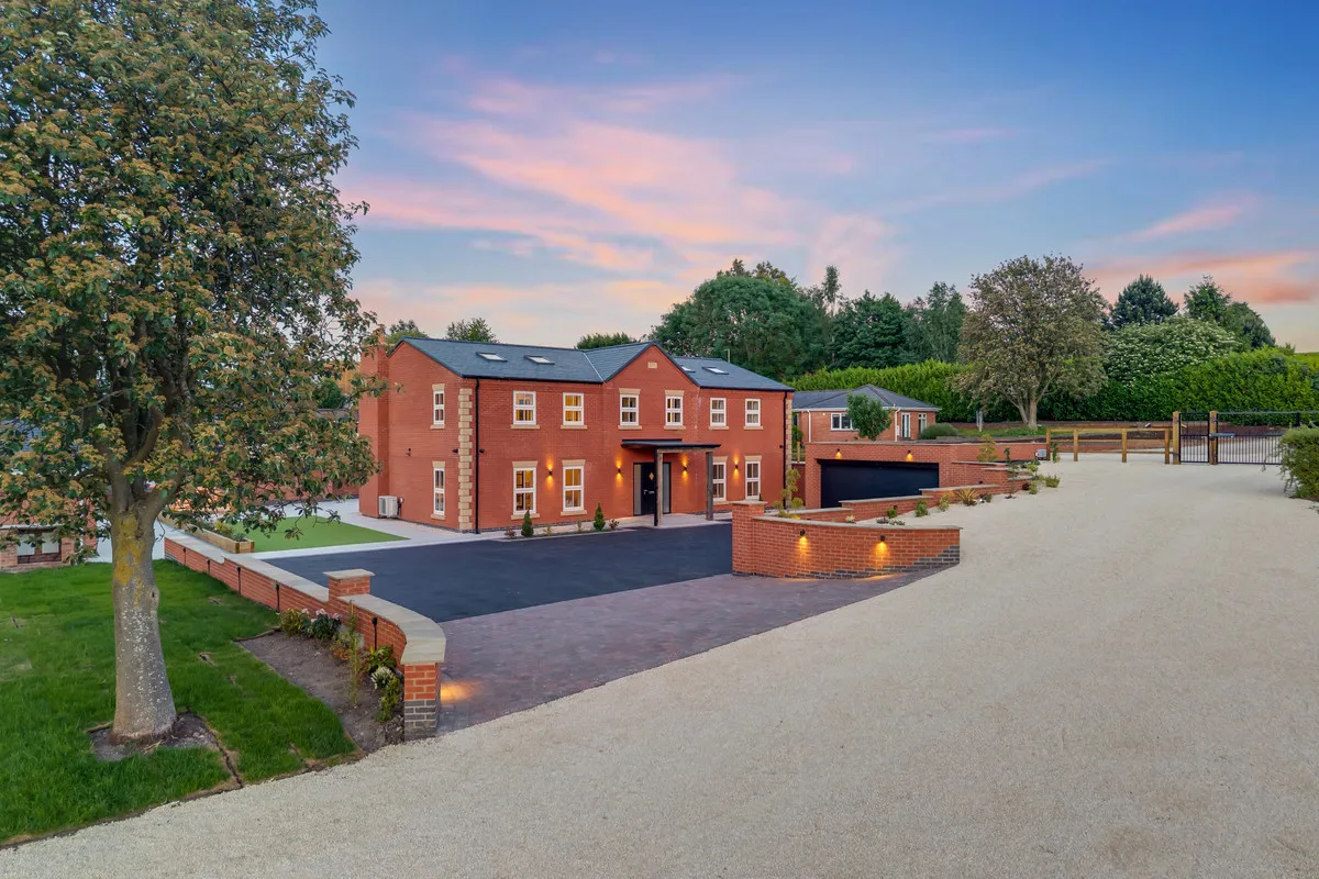 7 bed house for sale, Flawforth Lane, Ruddington, NG11