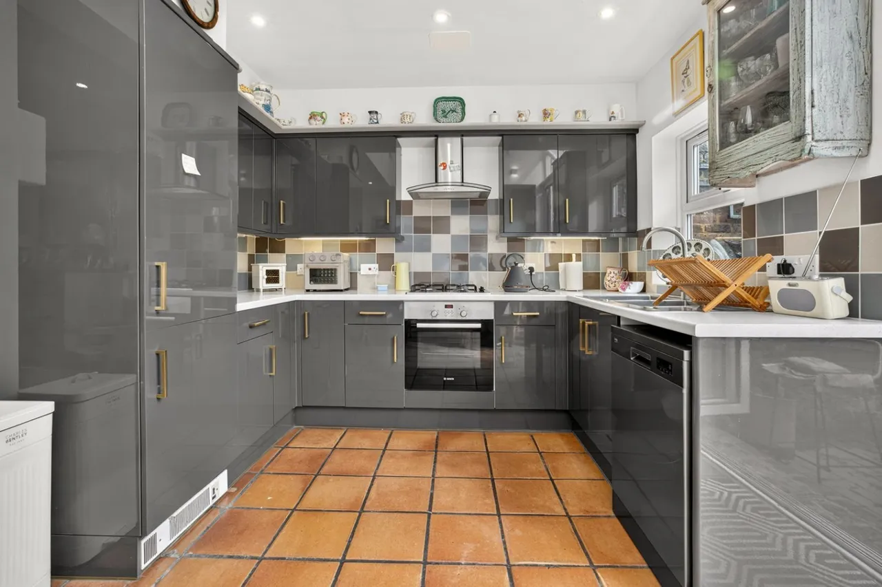 Charles Street, Barnes, SW13, photo 6