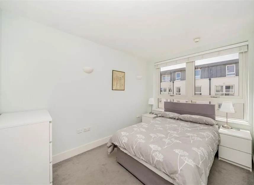 Cadogan Road, Woolwich, SE18, photo 5