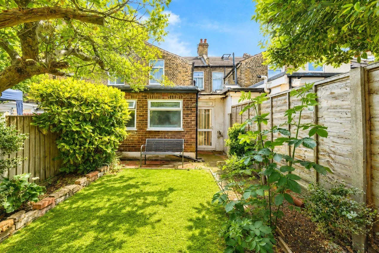 Morley Road, London, E15, photo 8