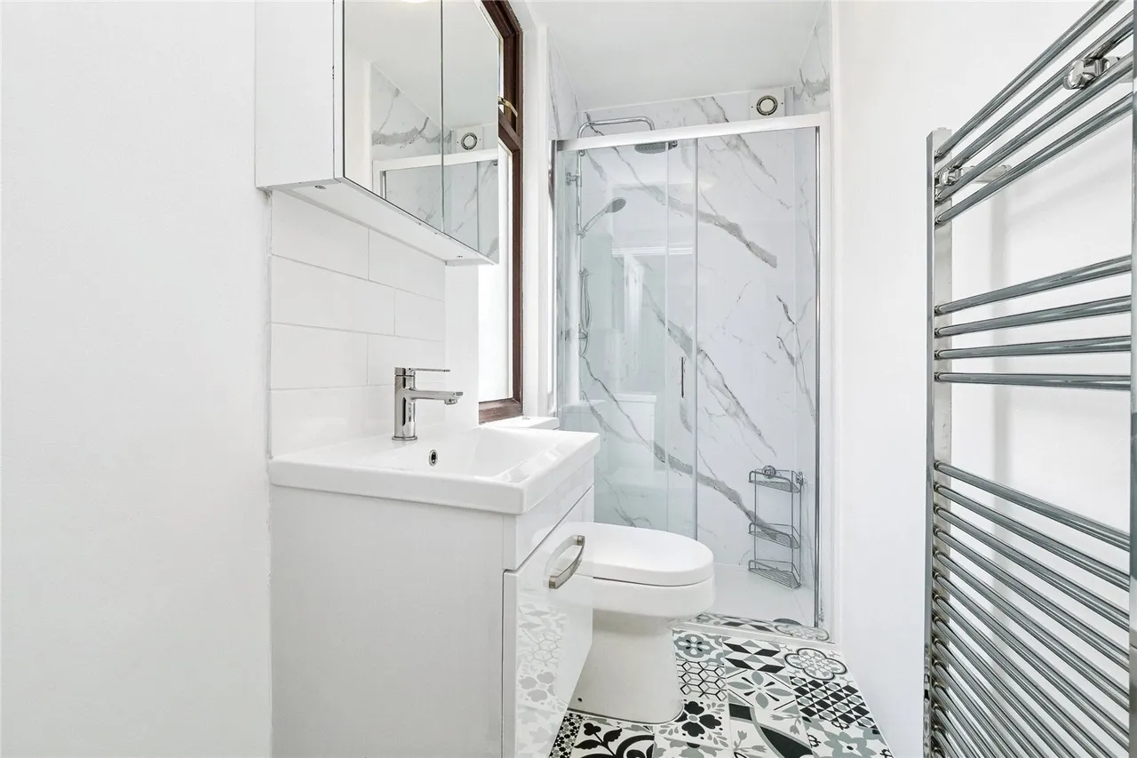 Clements Road, East Ham, London, E6, photo 4