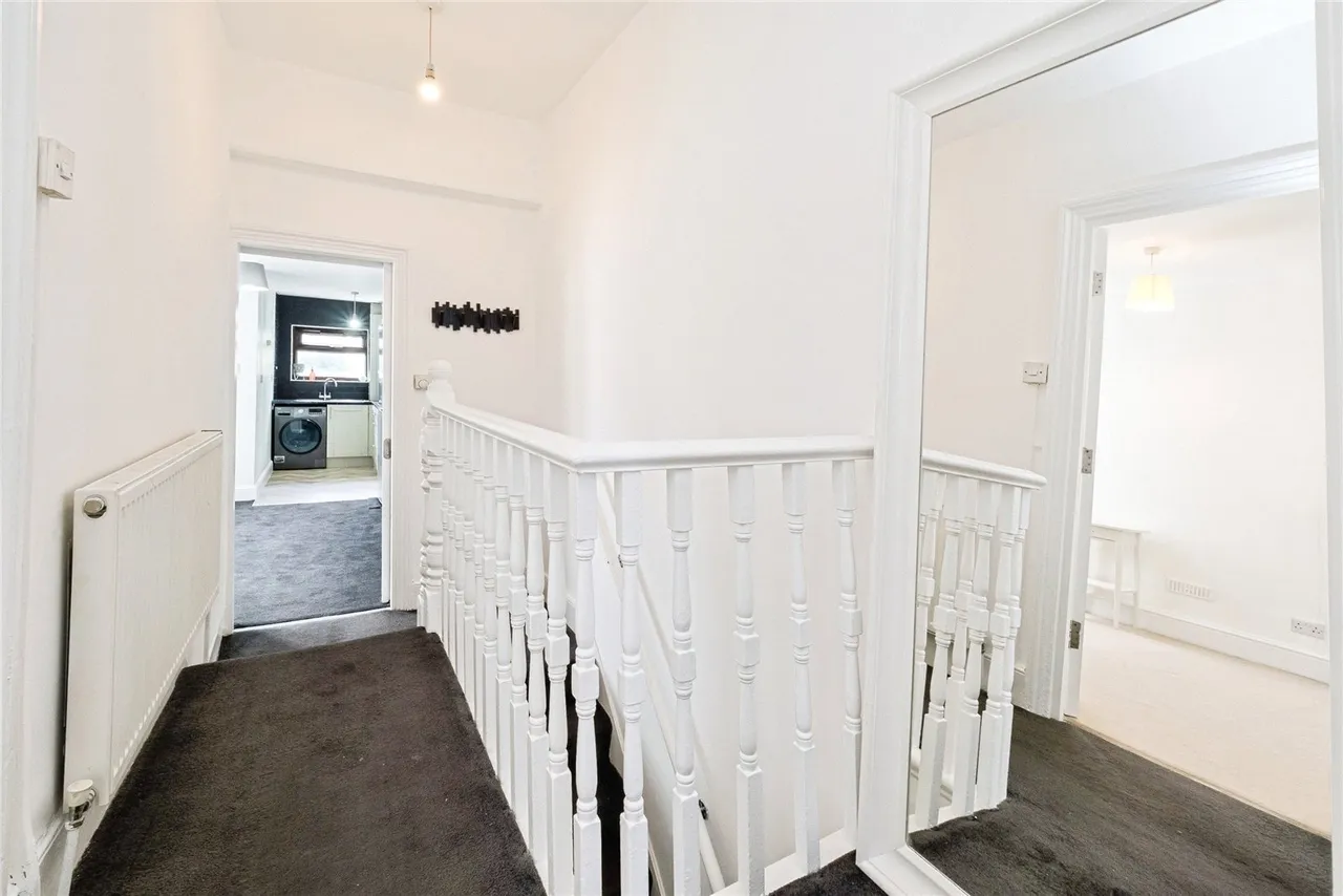 Clements Road, East Ham, London, E6, photo 12