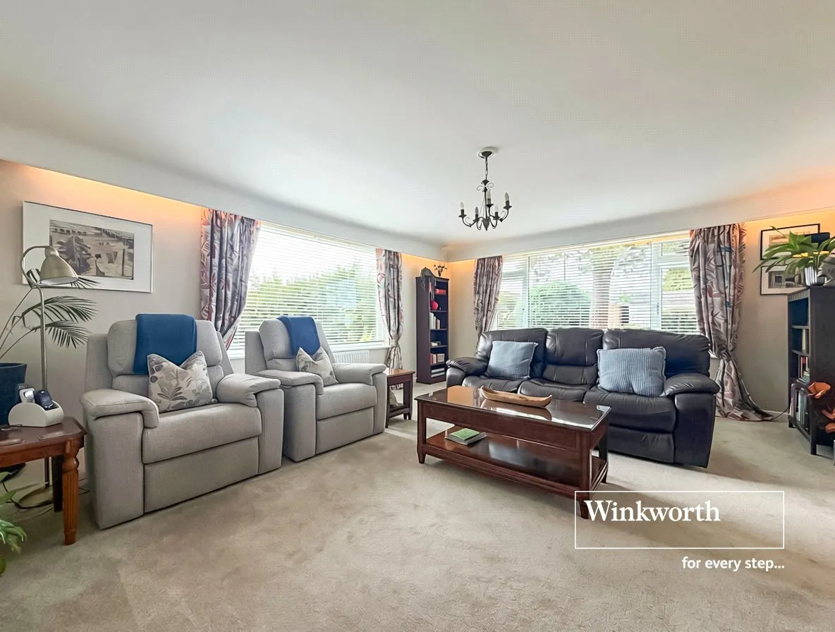 Ellesfield Drive, West Parley, Ferndown, Dorset, BH22, photo 3