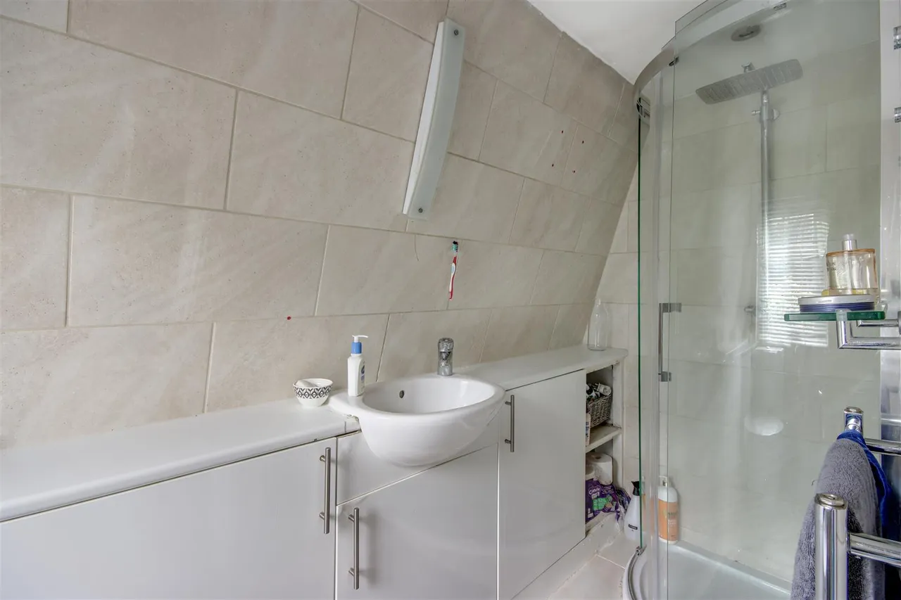 Grove Road, Penshurst, photo 16