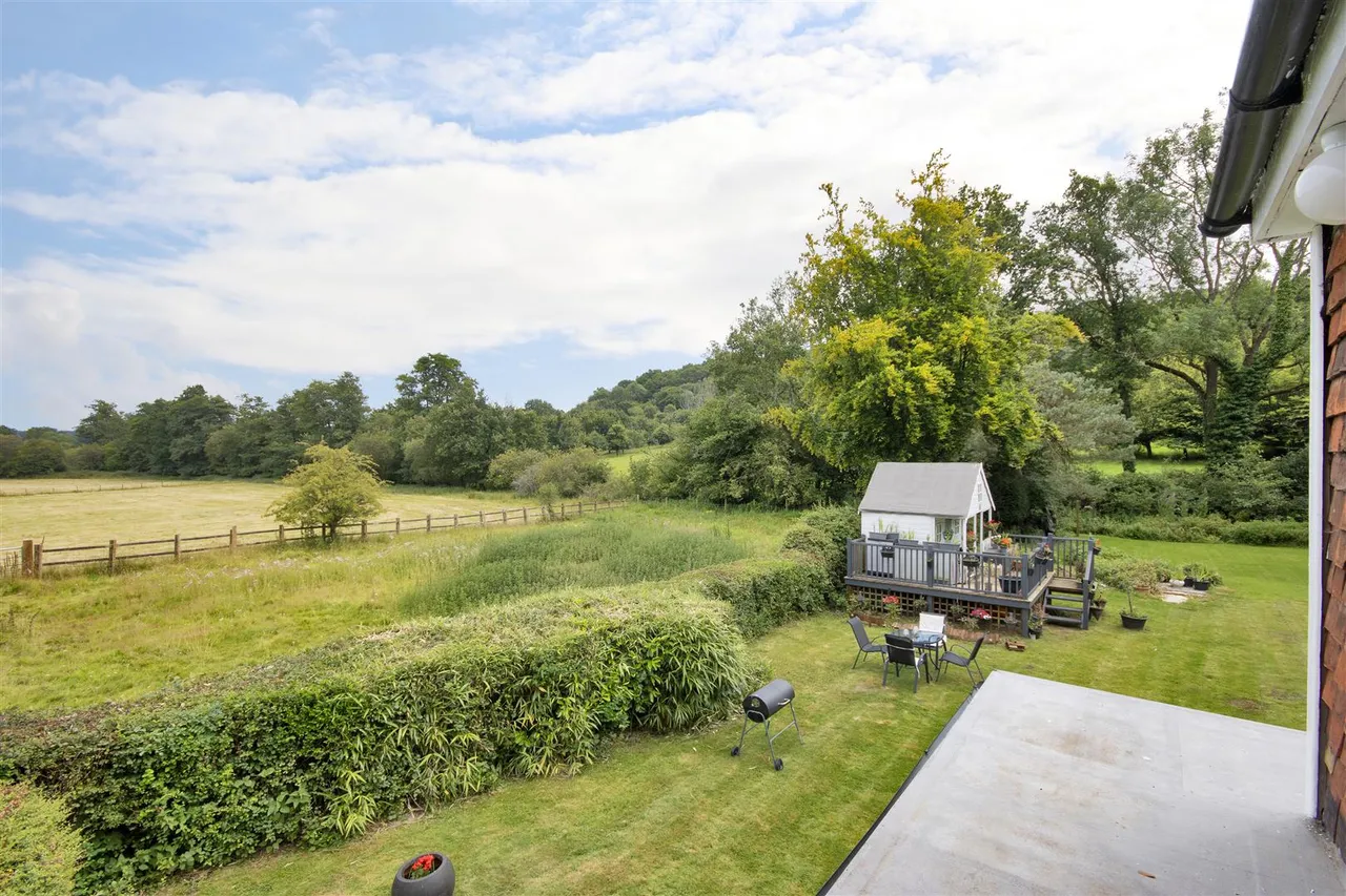 Grove Road, Penshurst, photo 14