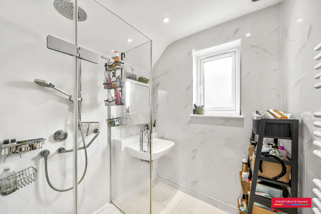Friars Avenue, London, N20, photo 16