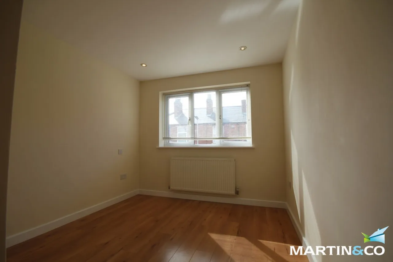 Anderson Road, Bearwood, B66, photo 6