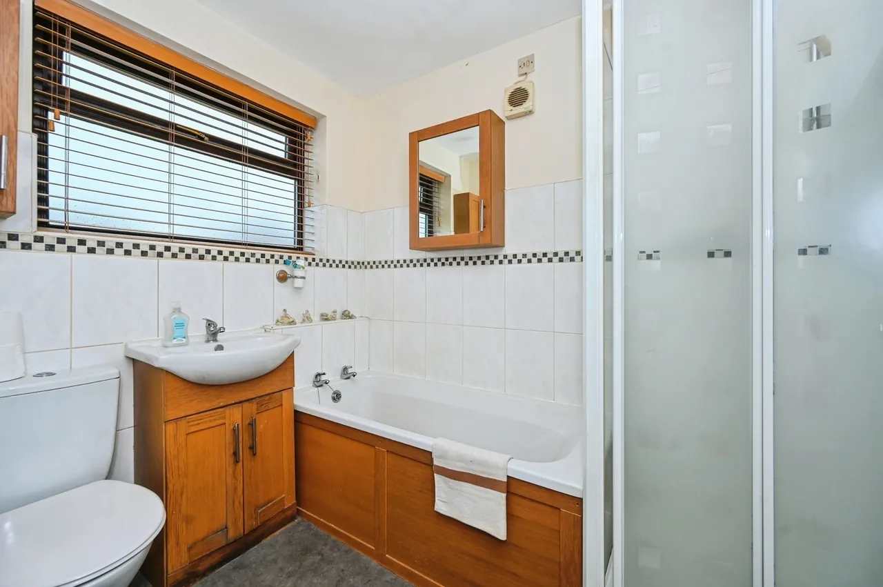 Arlington Drive, Penketh, Warrington, Cheshire, WA5, photo 14