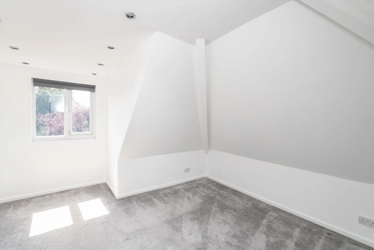 Evelyn Way, Stoke d'Abernon, KT11, photo 17
