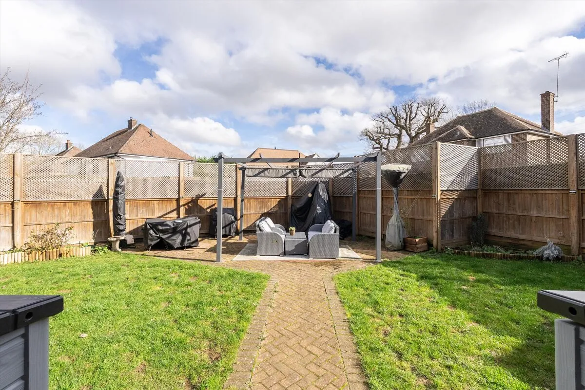 Evelyn Way, Stoke d'Abernon, KT11, photo 9