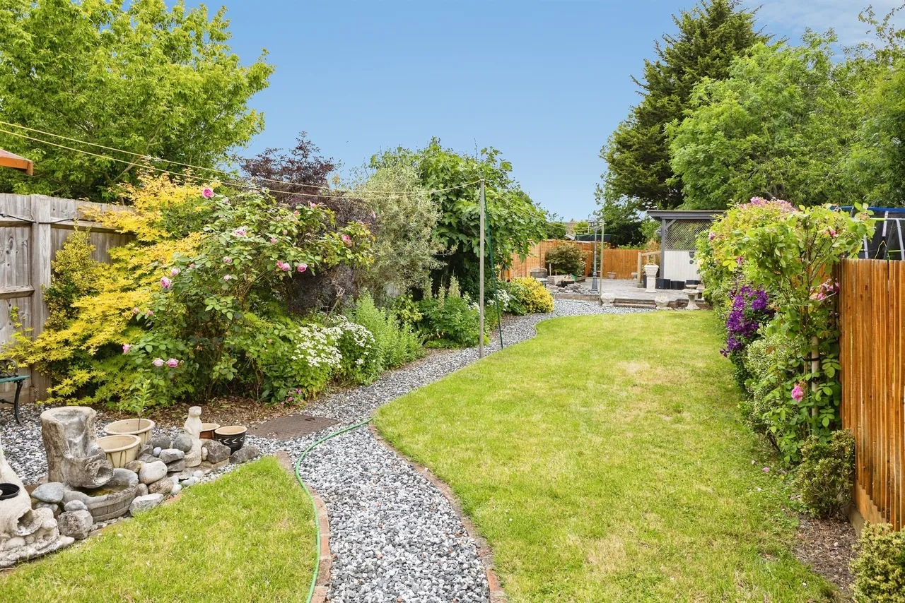 Old Whitley Wood Lane, Reading, RG2, photo 17