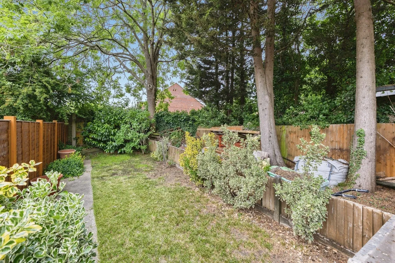 Old Whitley Wood Lane, Reading, RG2, photo 23