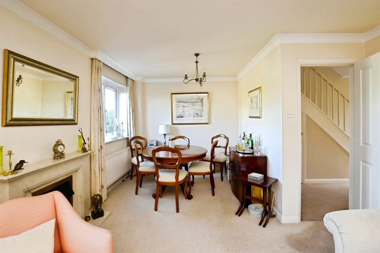 Derwent Close, Waterlooville, PO8, photo 10