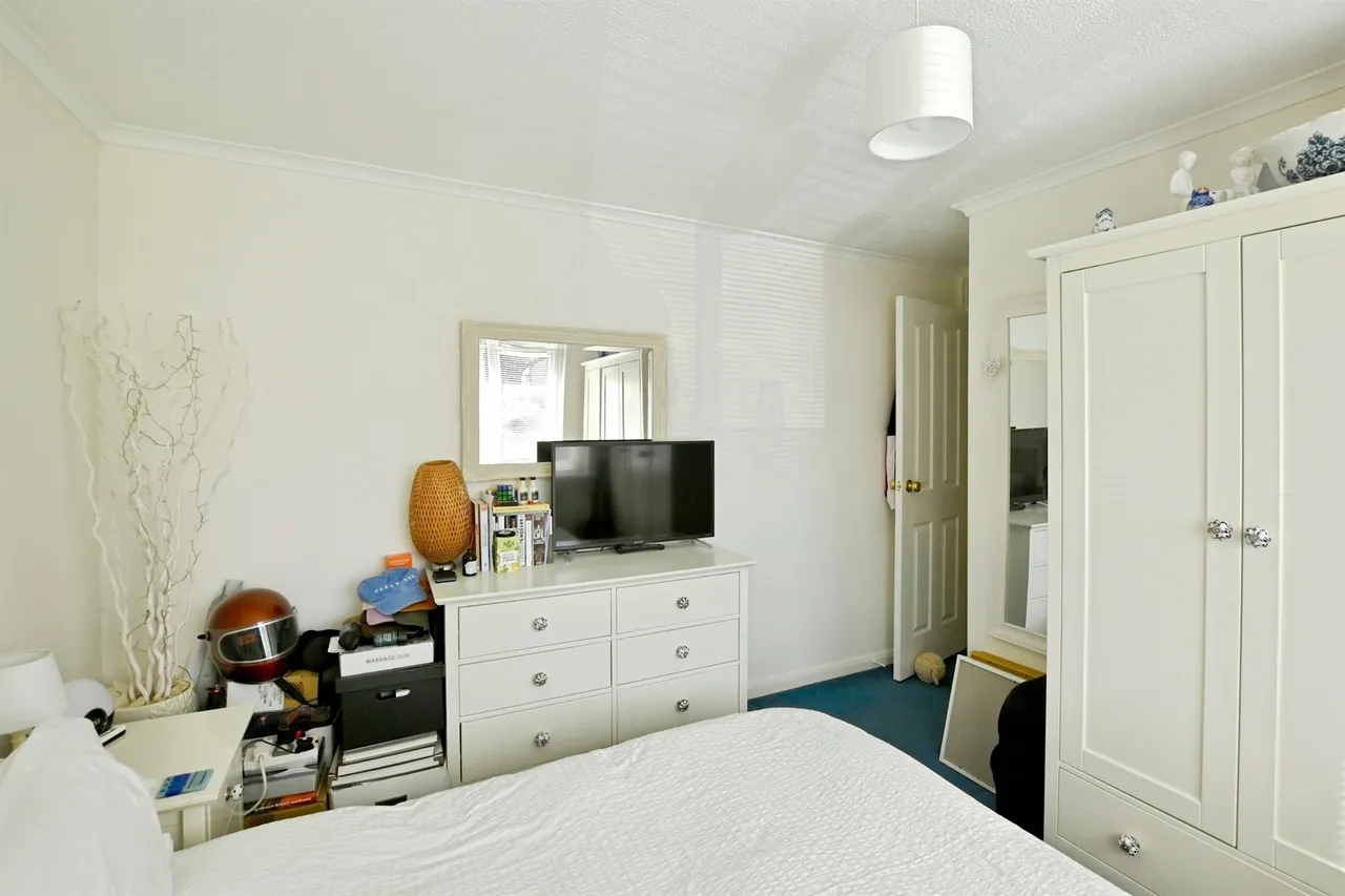 Derwent Close, Waterlooville, PO8, photo 16
