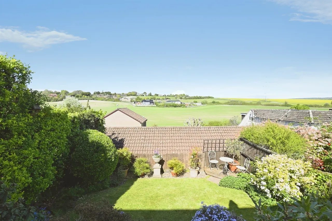 Derwent Close, Waterlooville, PO8, photo 25