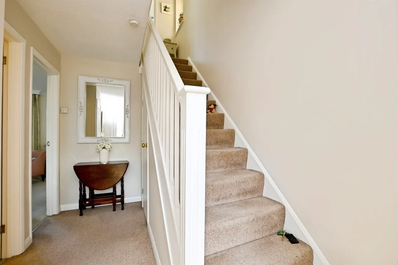 Derwent Close, Waterlooville, PO8, photo 8