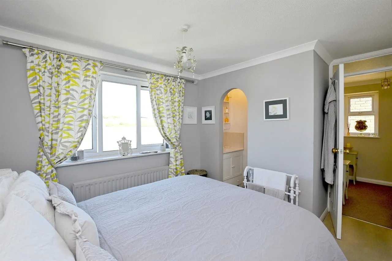 Derwent Close, Waterlooville, PO8, photo 5