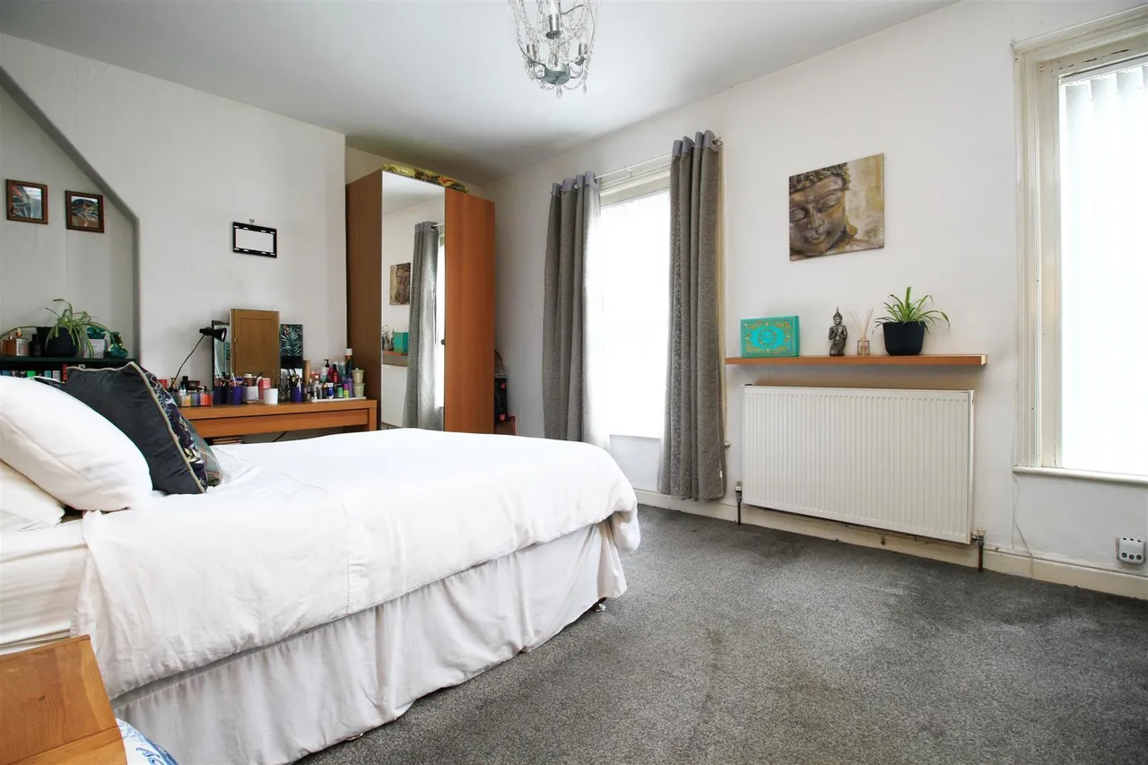 Denton Road, Audenshaw, photo 13