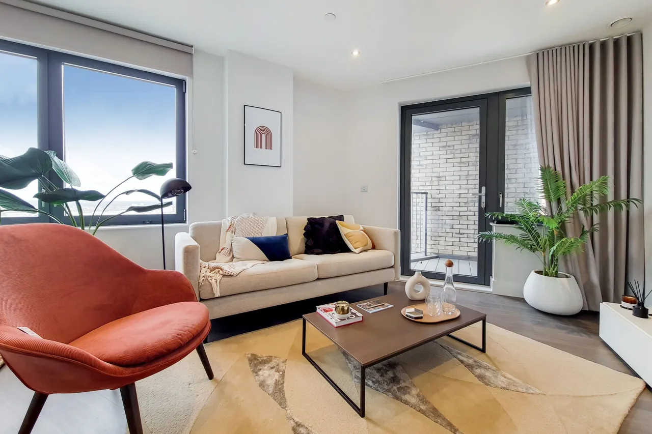 1103B UNCLE Southall, Merrick Road, London, photo 12
