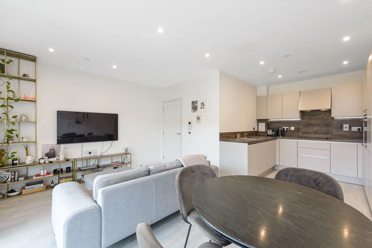 1 bed flat for sale — Flat 34, Peregrine Apartments, London