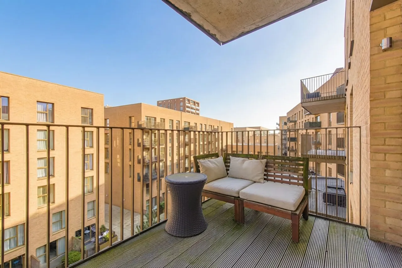 Flat 34, Peregrine Apartments, London, photo 7