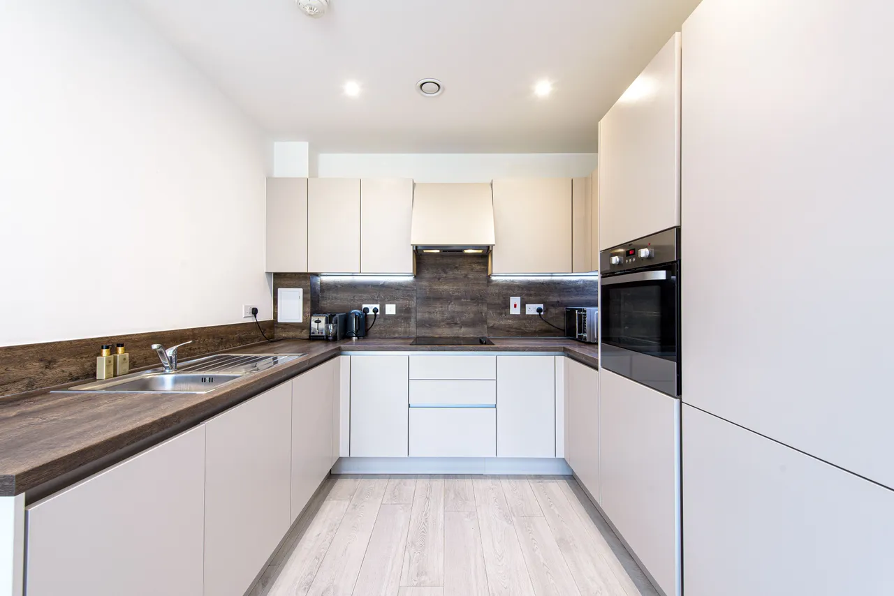 Flat 34, Peregrine Apartments, London, photo 4