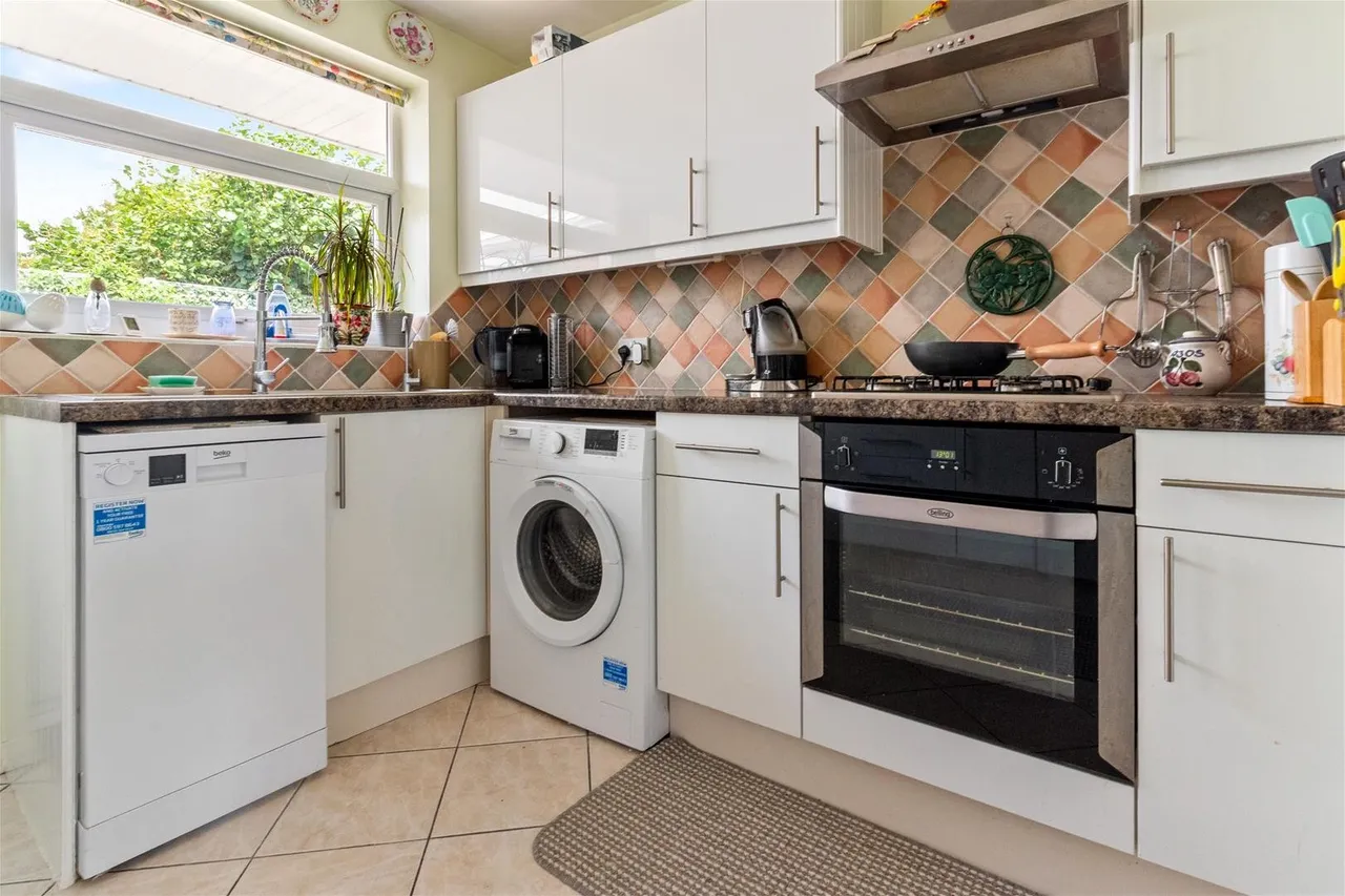 Brookside Close, Ferring, Worthing, photo 8
