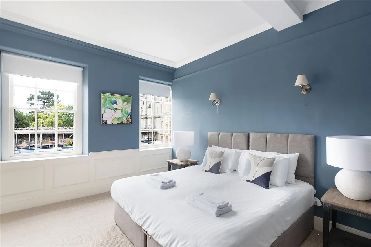 Angel Hill, Bury St Edmunds, IP33, photo 18