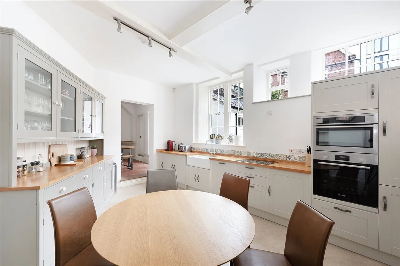 Angel Hill, Bury St Edmunds, IP33, photo 13