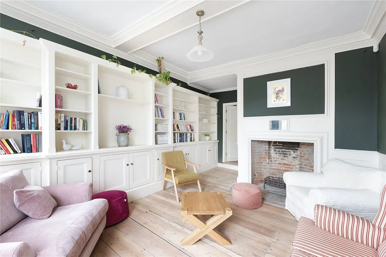 Angel Hill, Bury St Edmunds, IP33, photo 11