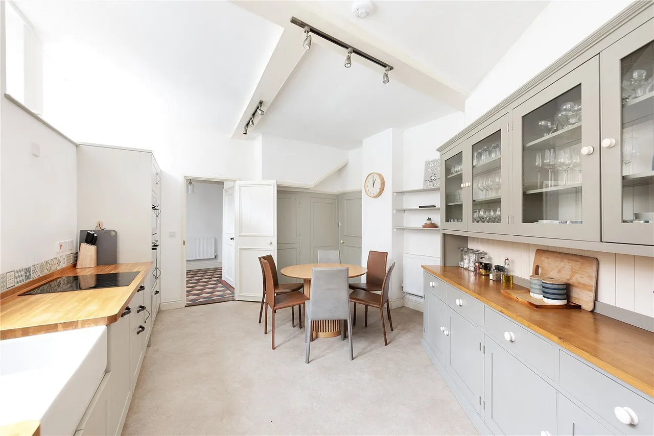 Angel Hill, Bury St Edmunds, IP33, photo 7