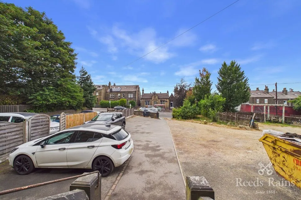 New Hey Road, Huddersfield, West Yorkshire, HD3, photo 12