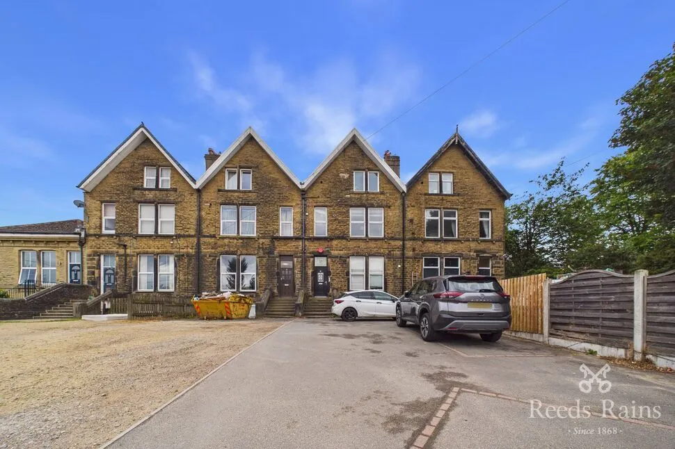 2 bed flat to rent — New Hey Road, Huddersfield, West Yorkshire, HD3