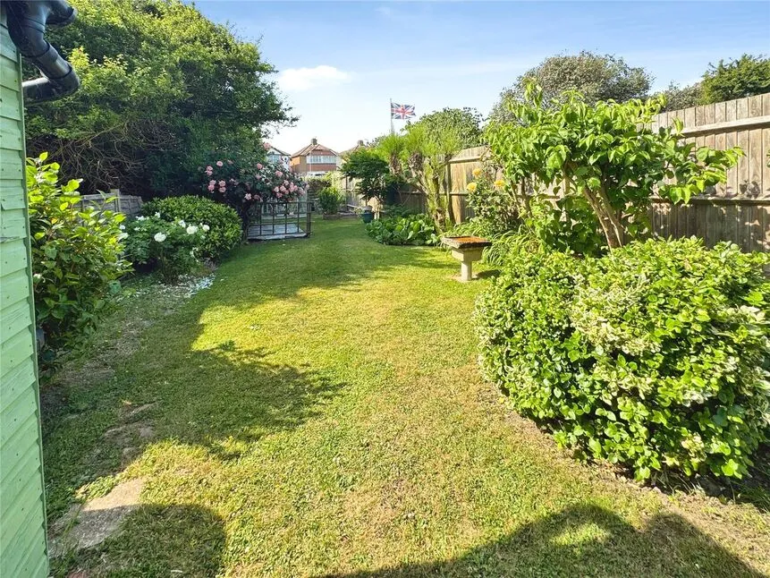 Bexhill Road, St. Leonards-on-Sea, East Sussex, TN38, photo 6