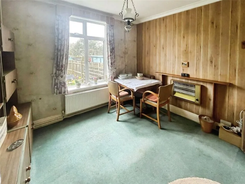 Bexhill Road, St. Leonards-on-Sea, East Sussex, TN38, photo 4