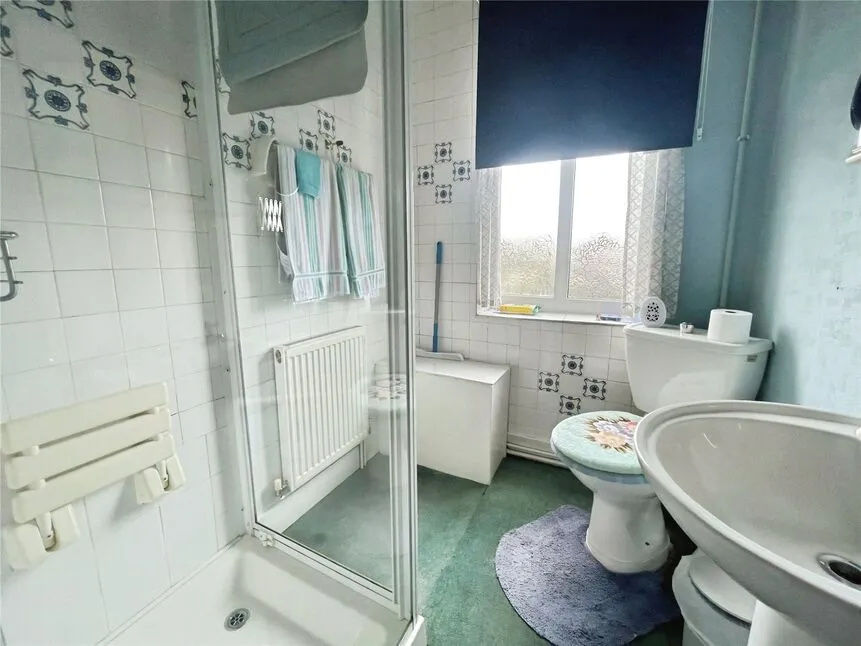 Bexhill Road, St. Leonards-on-Sea, East Sussex, TN38, photo 5