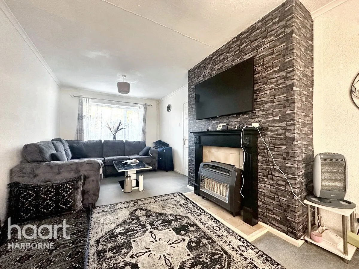 Tarrant Grove, Quinton, B32, photo 3