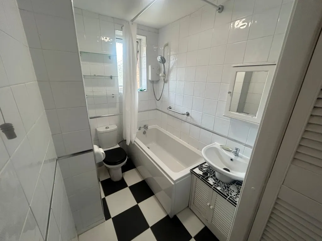 Minster Court, Liverpool, L7, photo 6
