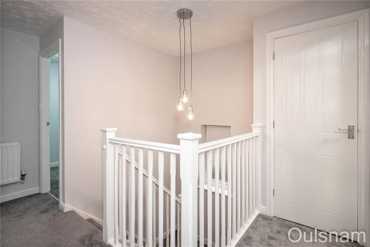 Newbury Close, Catshill, Bromsgrove, Worcestershire, B61 0SB, photo 6