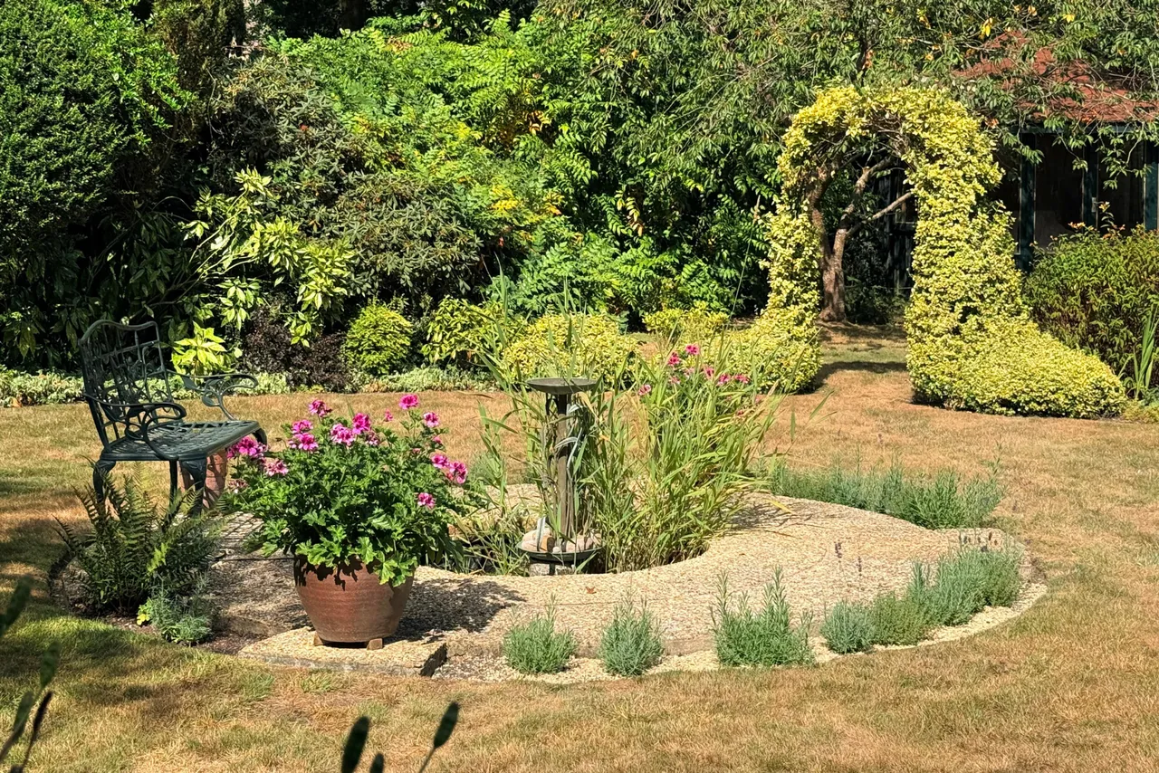 Grange Road, St. Leonards, BH24, photo 31
