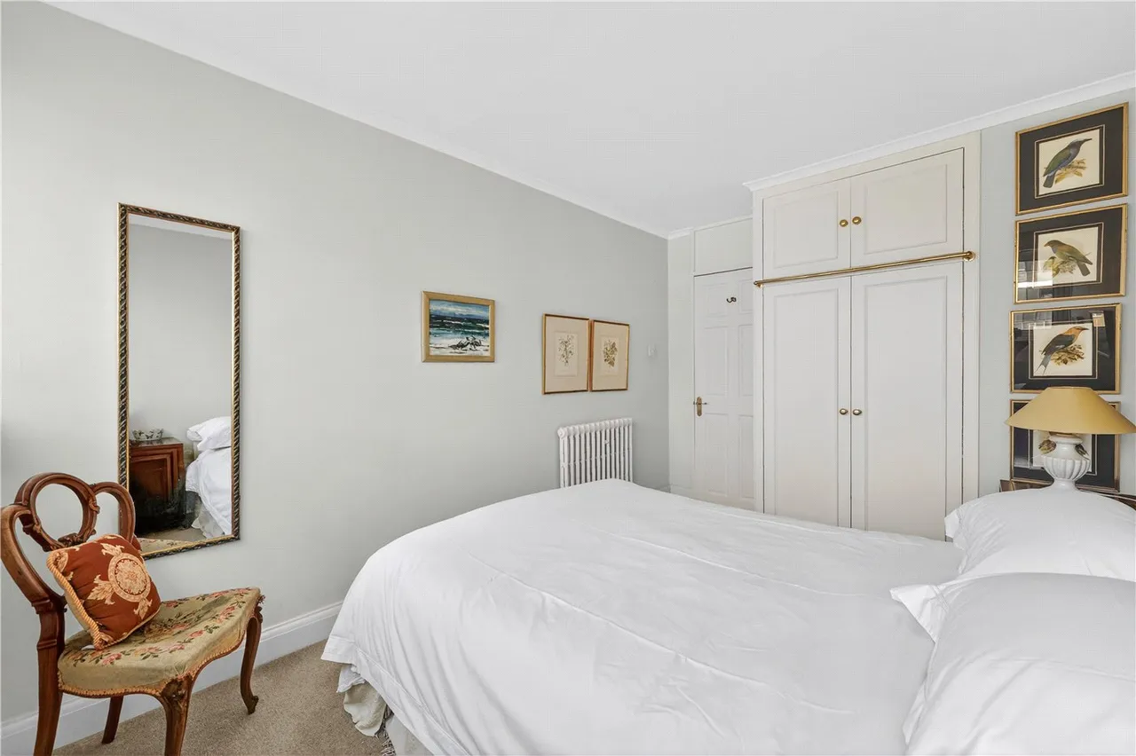 Churchill Gardens, London, SW1V, photo 10