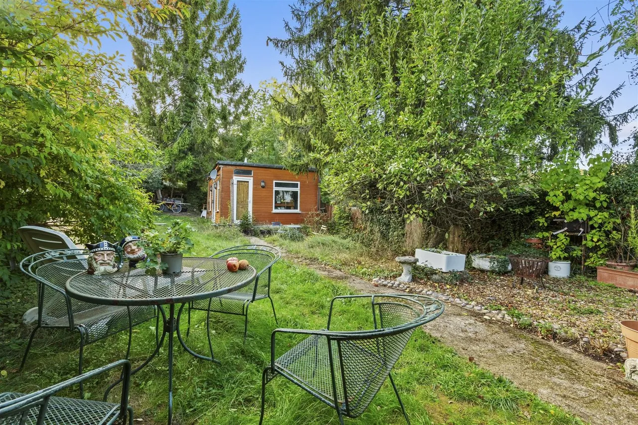 Roundwood Road, High Wycombe, HP12, photo 5