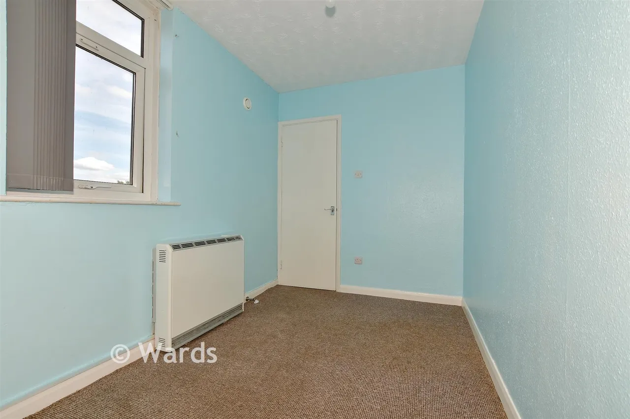 Halstead Close, Canterbury, CT2, photo 5