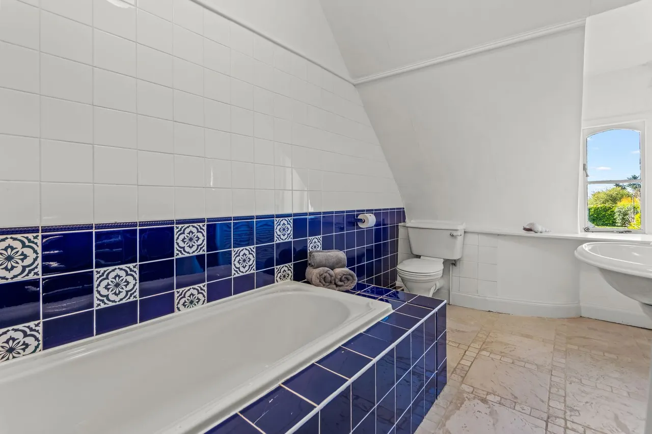 Thurlestone, Kingsbridge, TQ7, photo 18