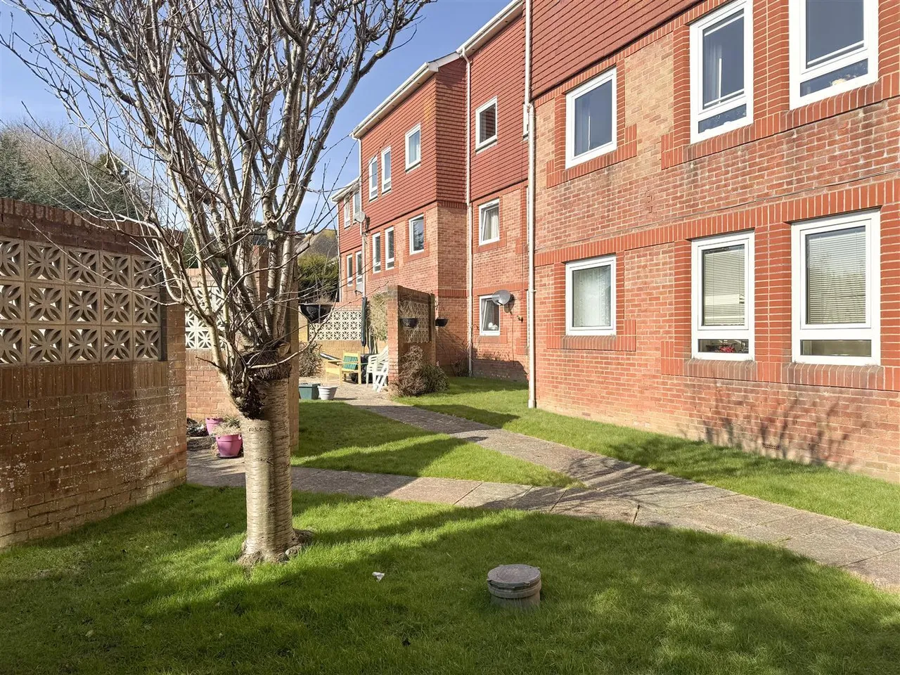 Terminus Road, Bexhill-On-Sea, TN39 3LL, photo 11