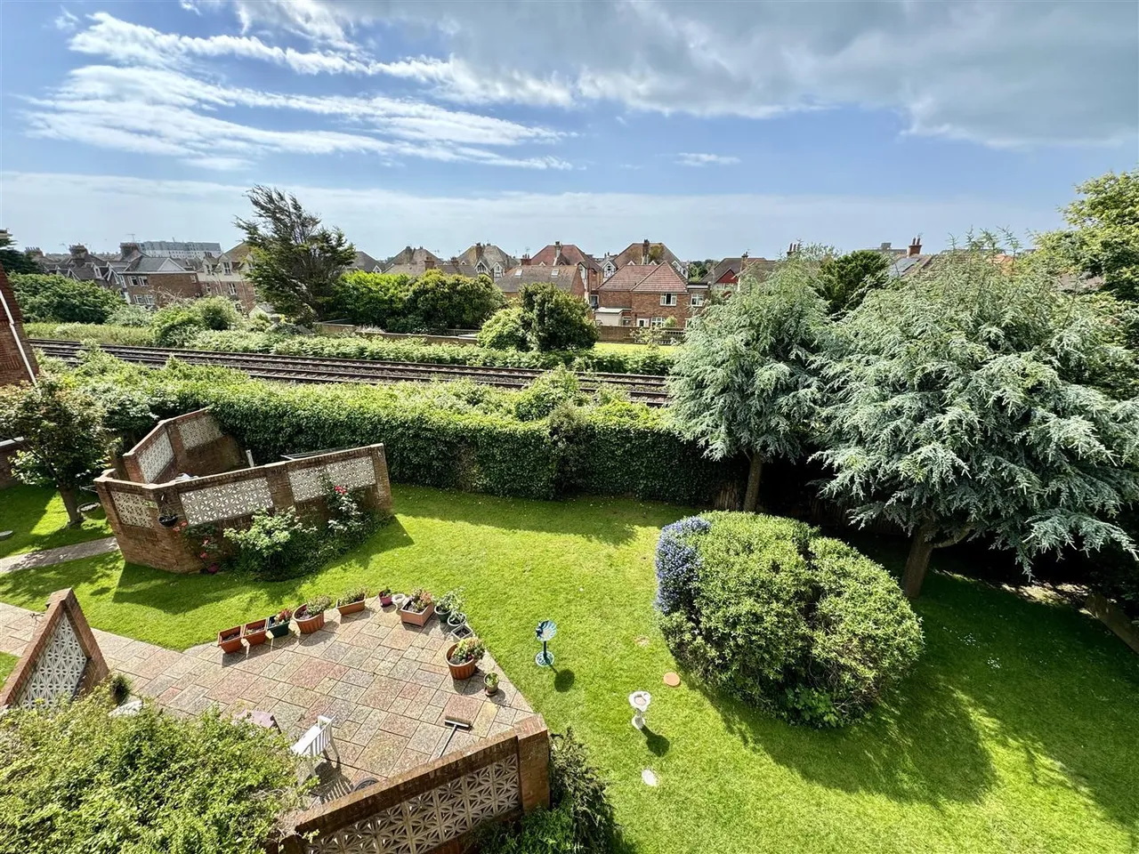Terminus Road, Bexhill-On-Sea, TN39 3LL, photo 10