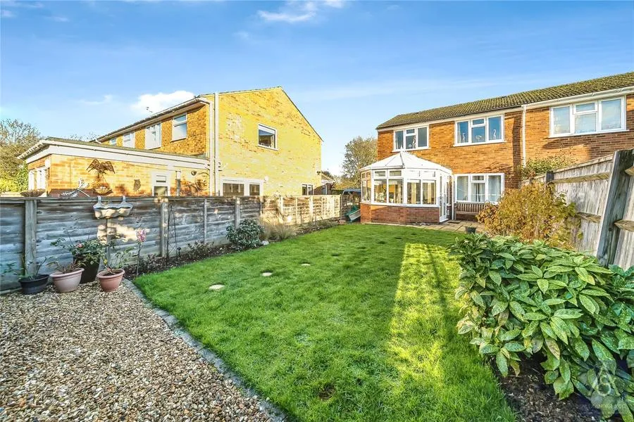 Otters Brook, Buckingham, MK18, photo 16