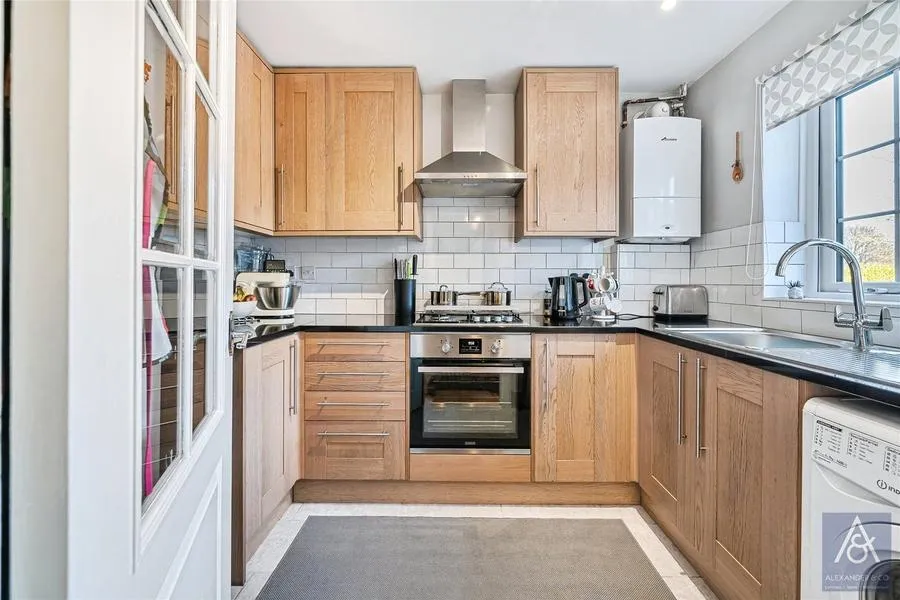 Otters Brook, Buckingham, MK18, photo 4